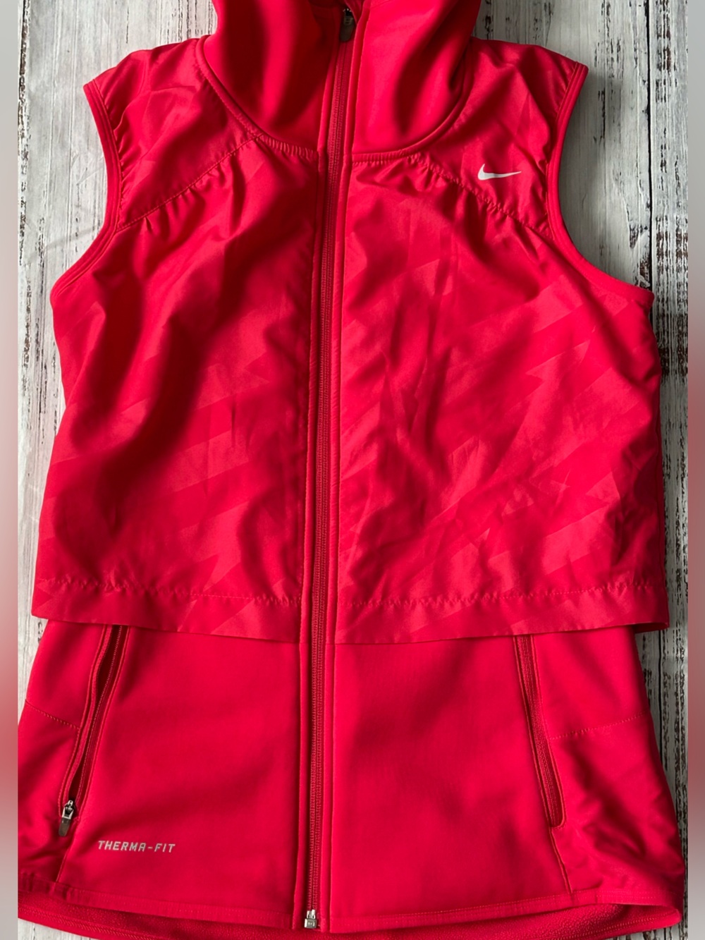 Nike Women's Pink Therma-Fit Sleeveless Puffer Vest